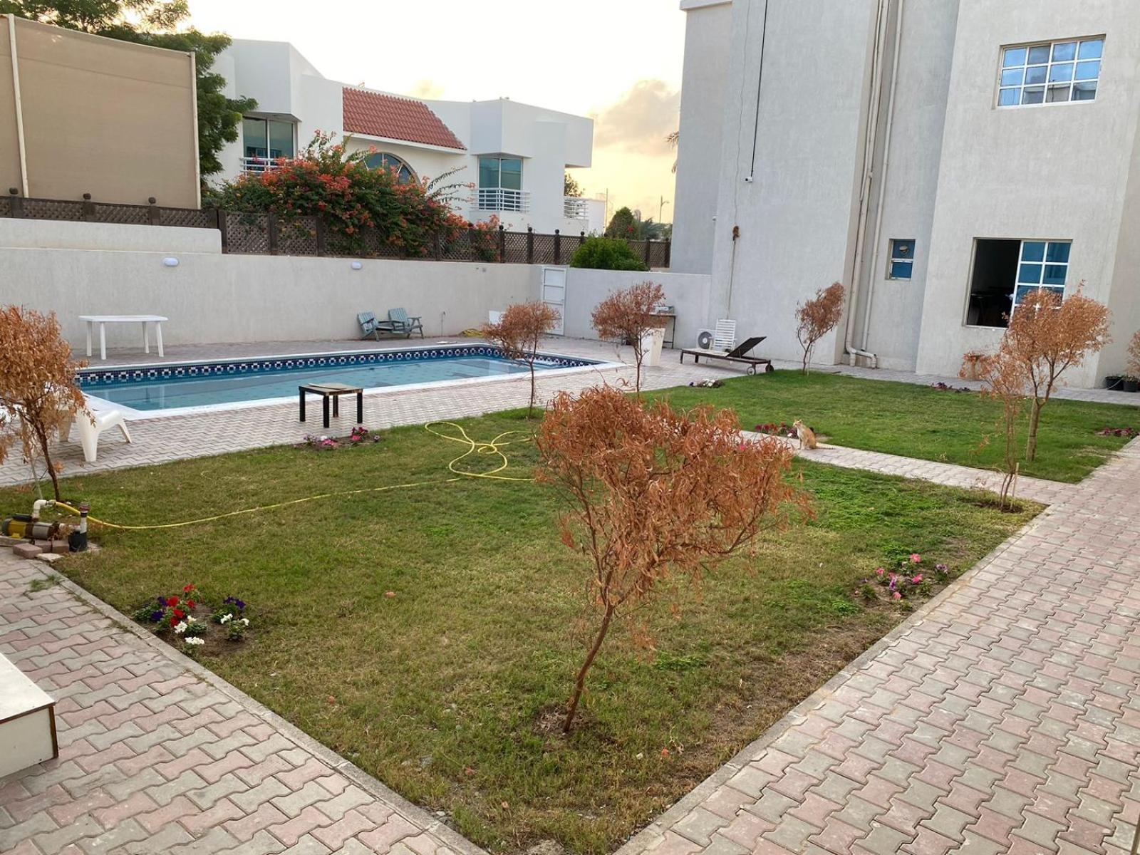 Homestay For Rent In Compound Housing Near Burj Alarab 125 *