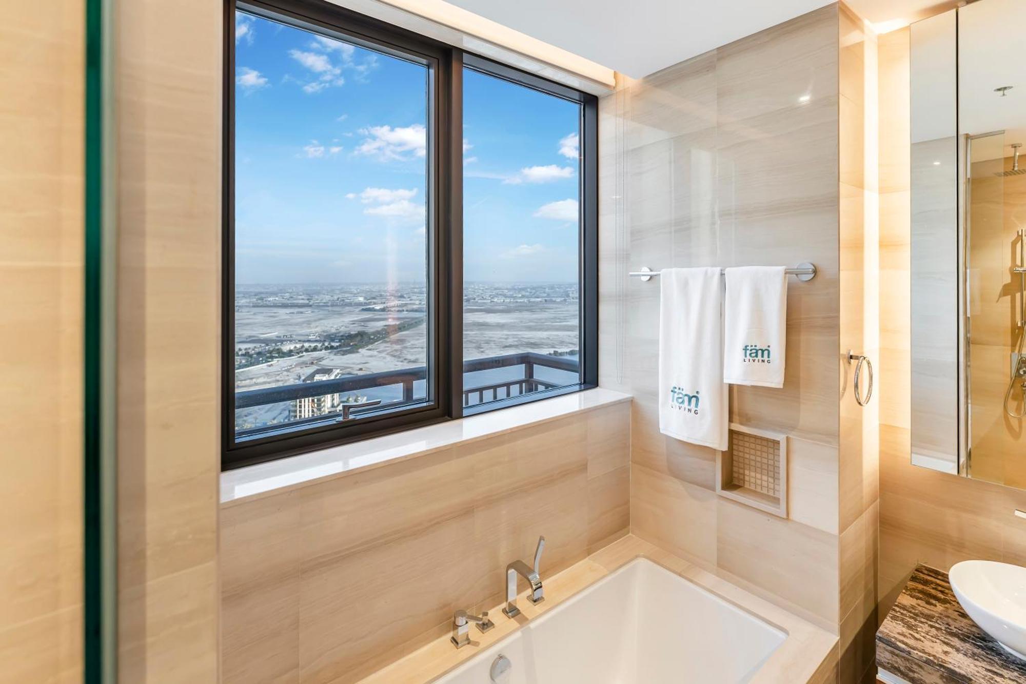 Apartment Fam Living - 4b Penthouse With Panoramic Sea Views - Creek Harbour Dubai