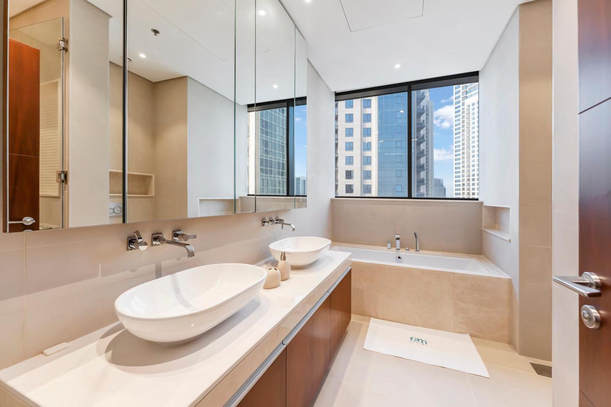 Fam Living - 4b Penthouse With Panoramic Sea Views - Creek Harbour * Dubai
