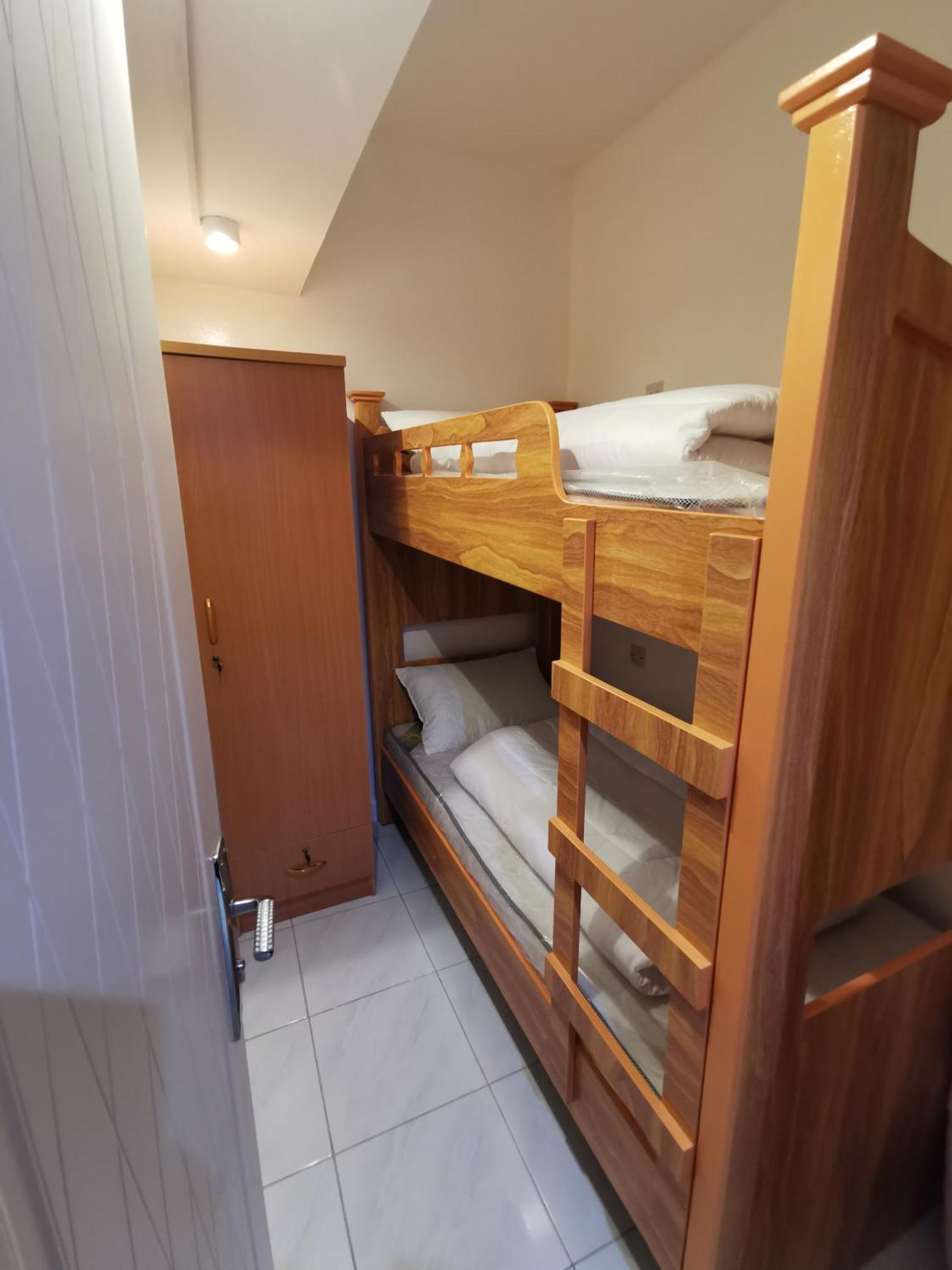 Cloud9 Premium Hostel