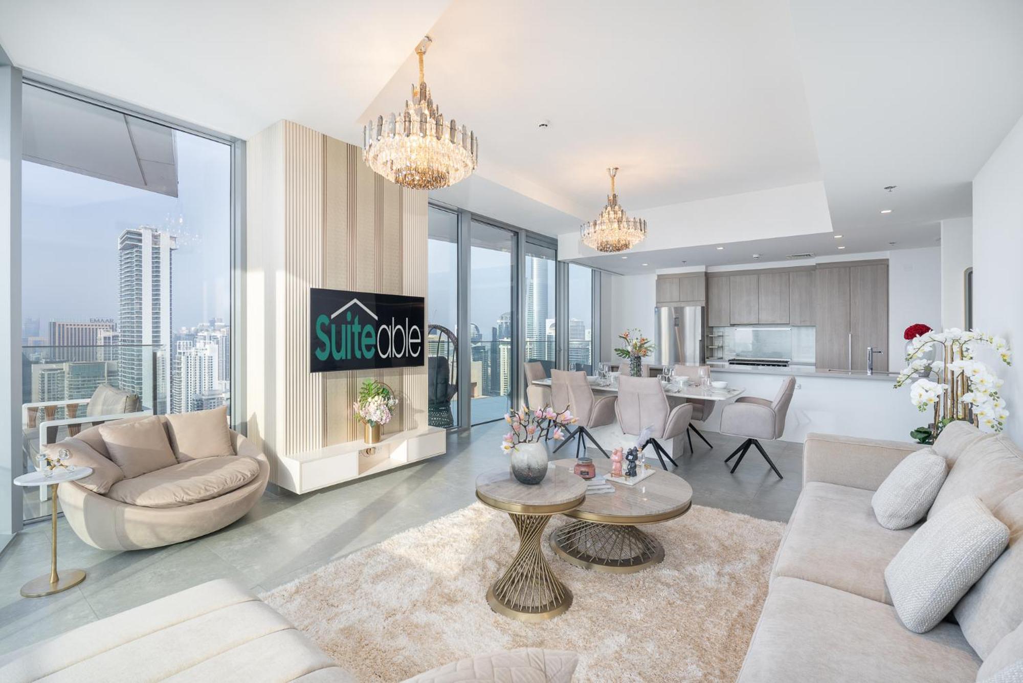Luxurious 3br With Panoramic Marina View