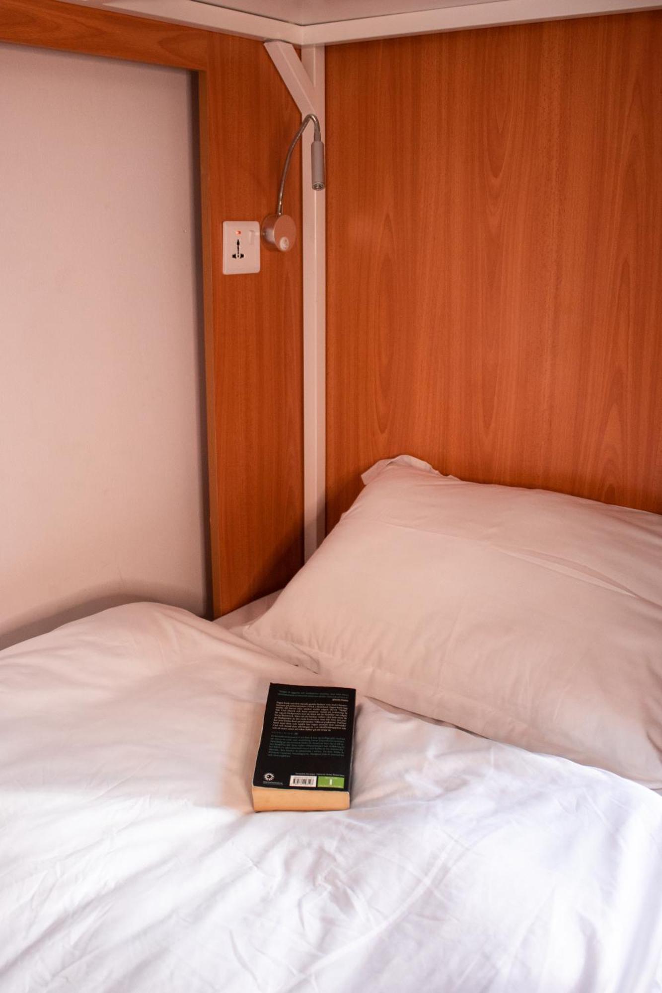 Hostel Lunar 96 Dubai