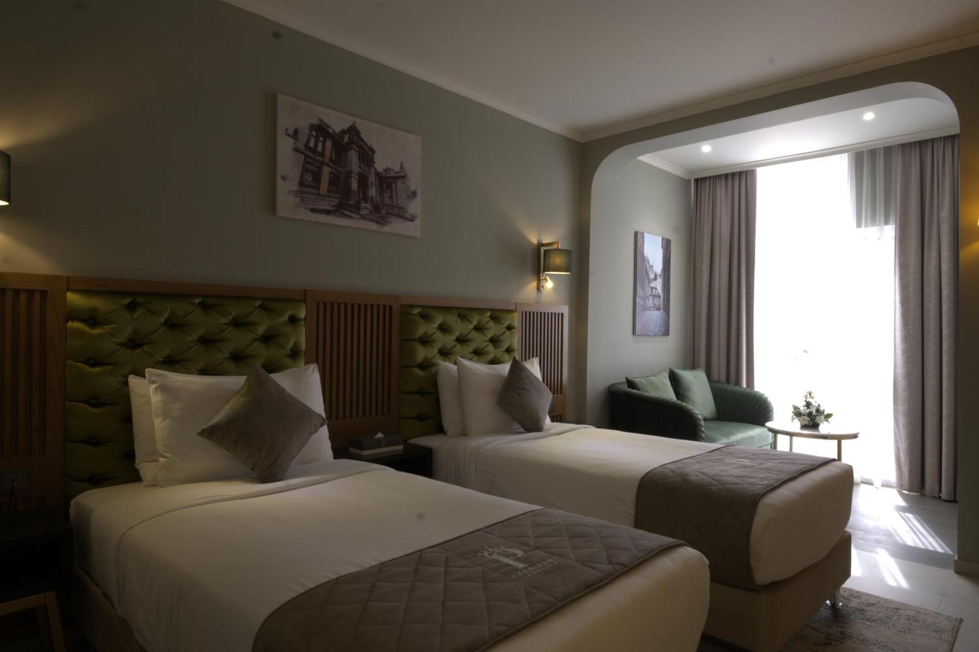 Hotel President
