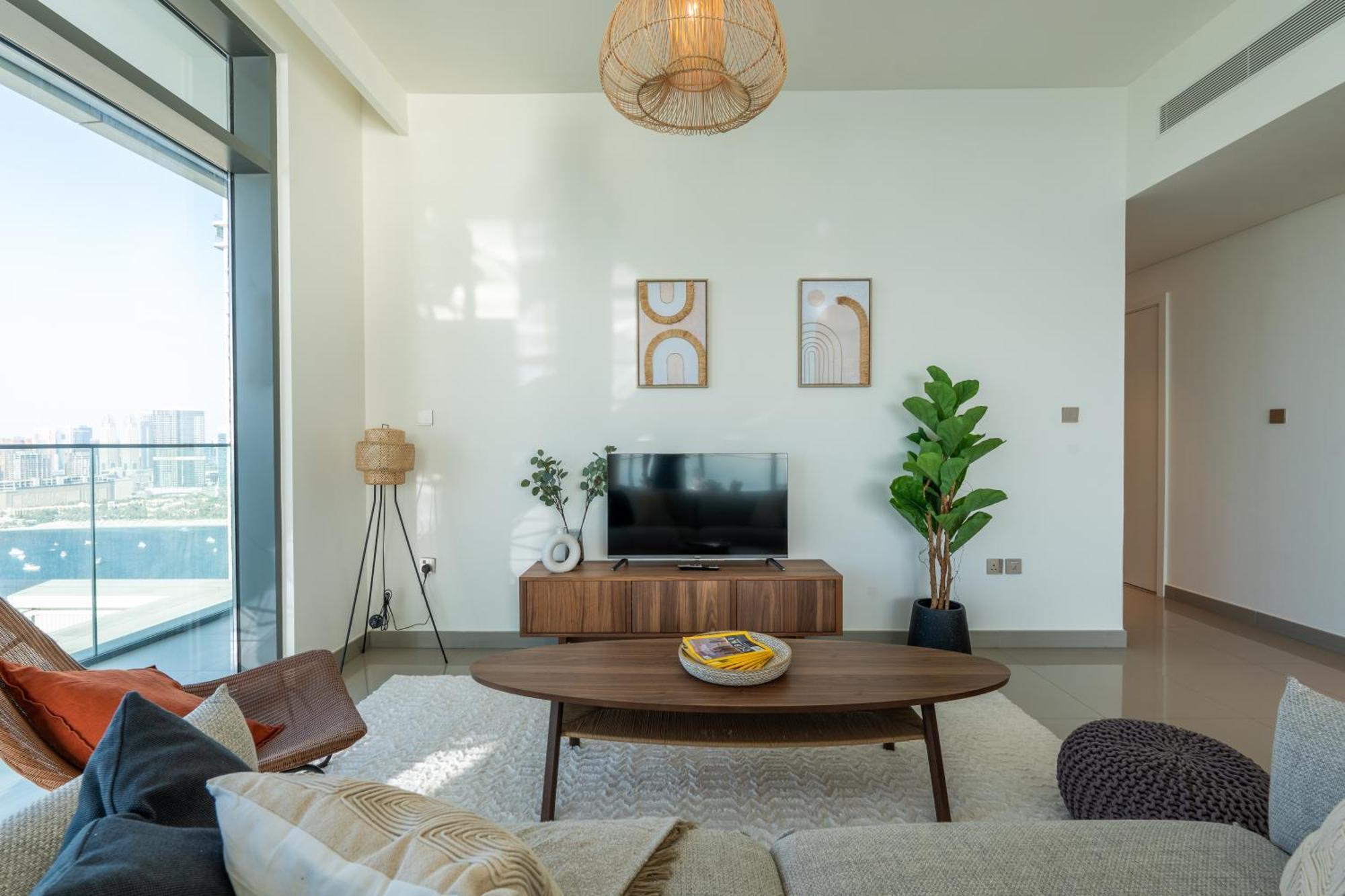Apartment Elegant 3br With Private Beach Access *