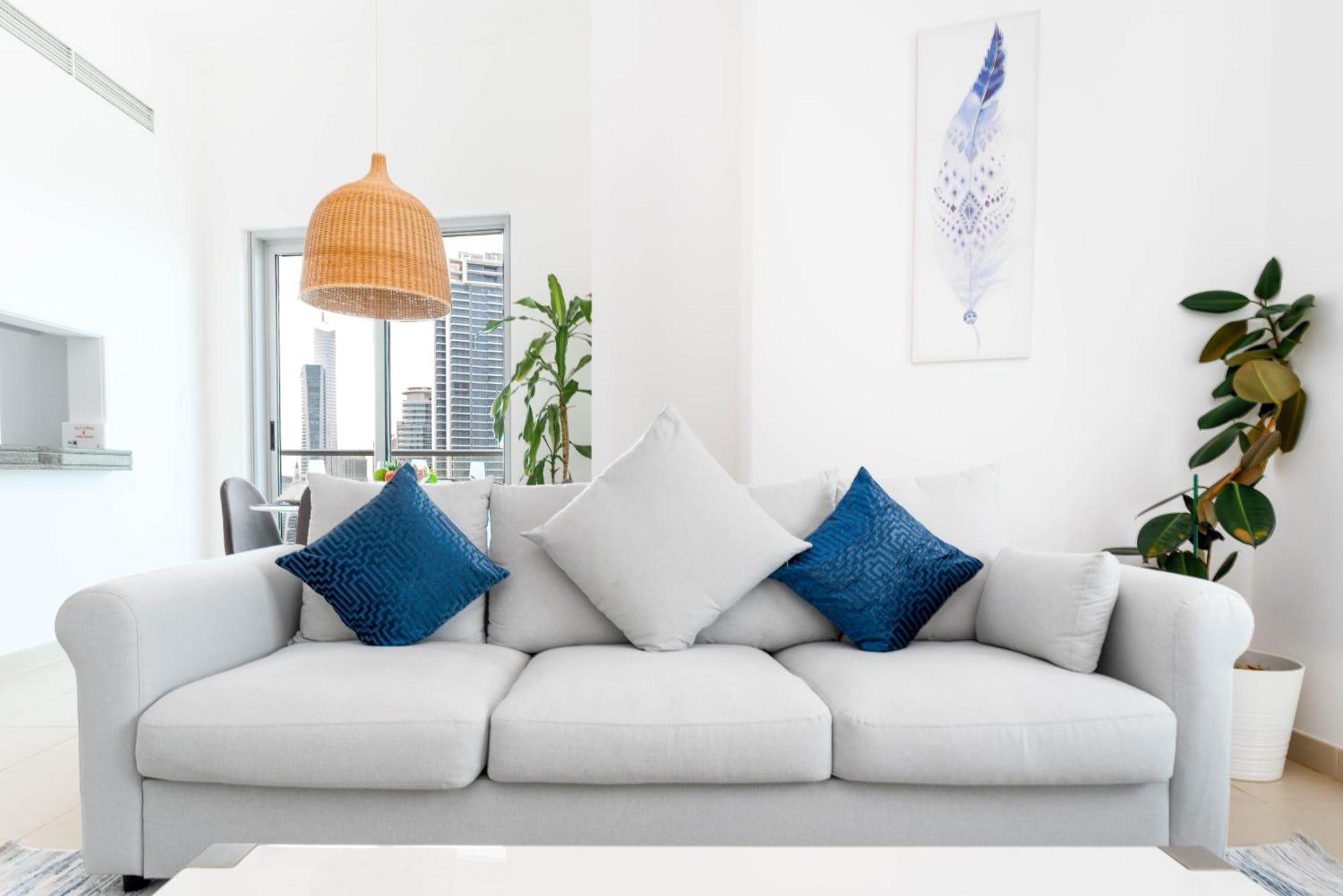 Apartment Stunning Sea And Marina Views / 2 Bedroom Penthouse / Marina