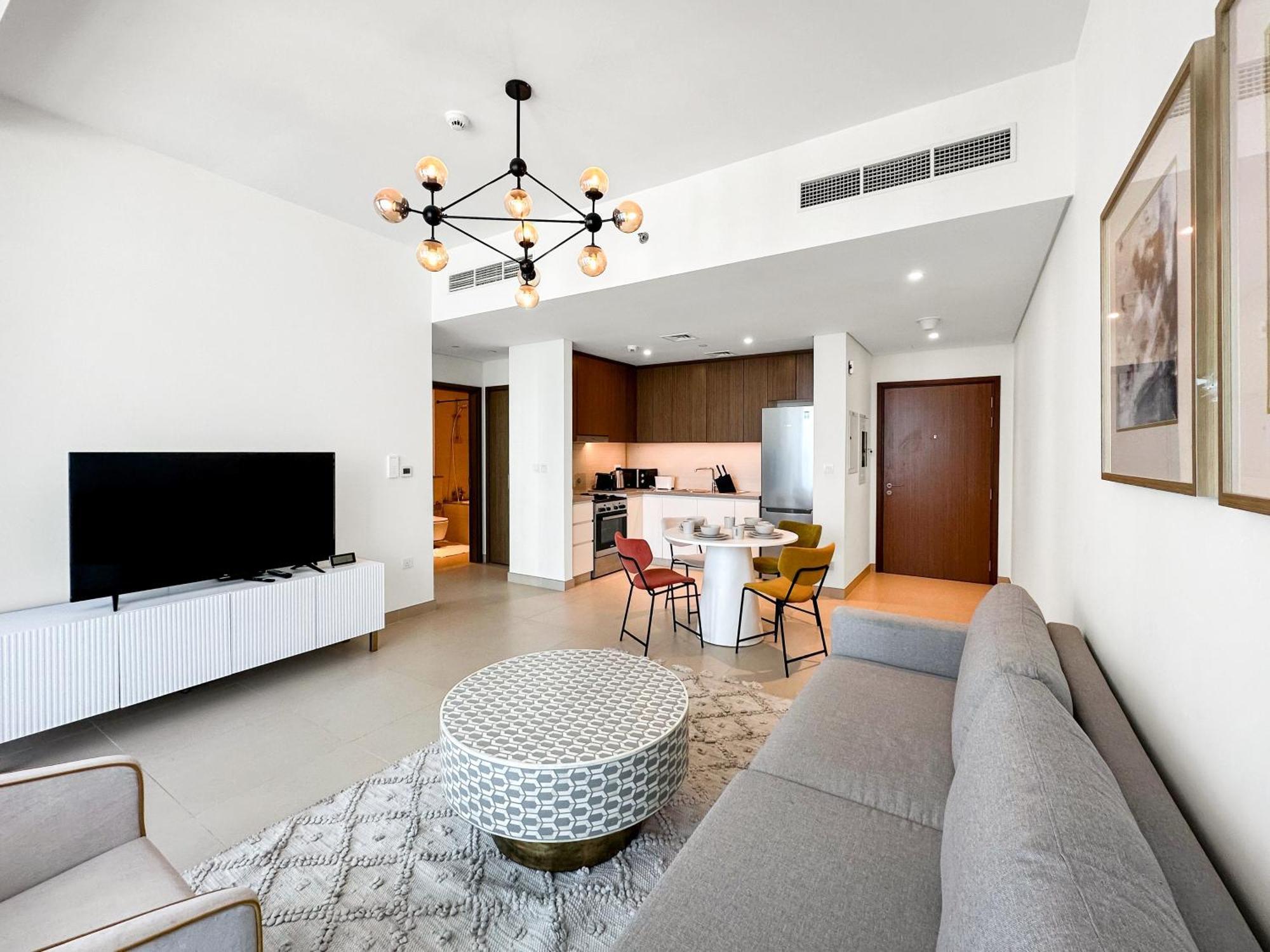 Luxury Staycation - 52 42 Emaar Tower A And B Apartment *