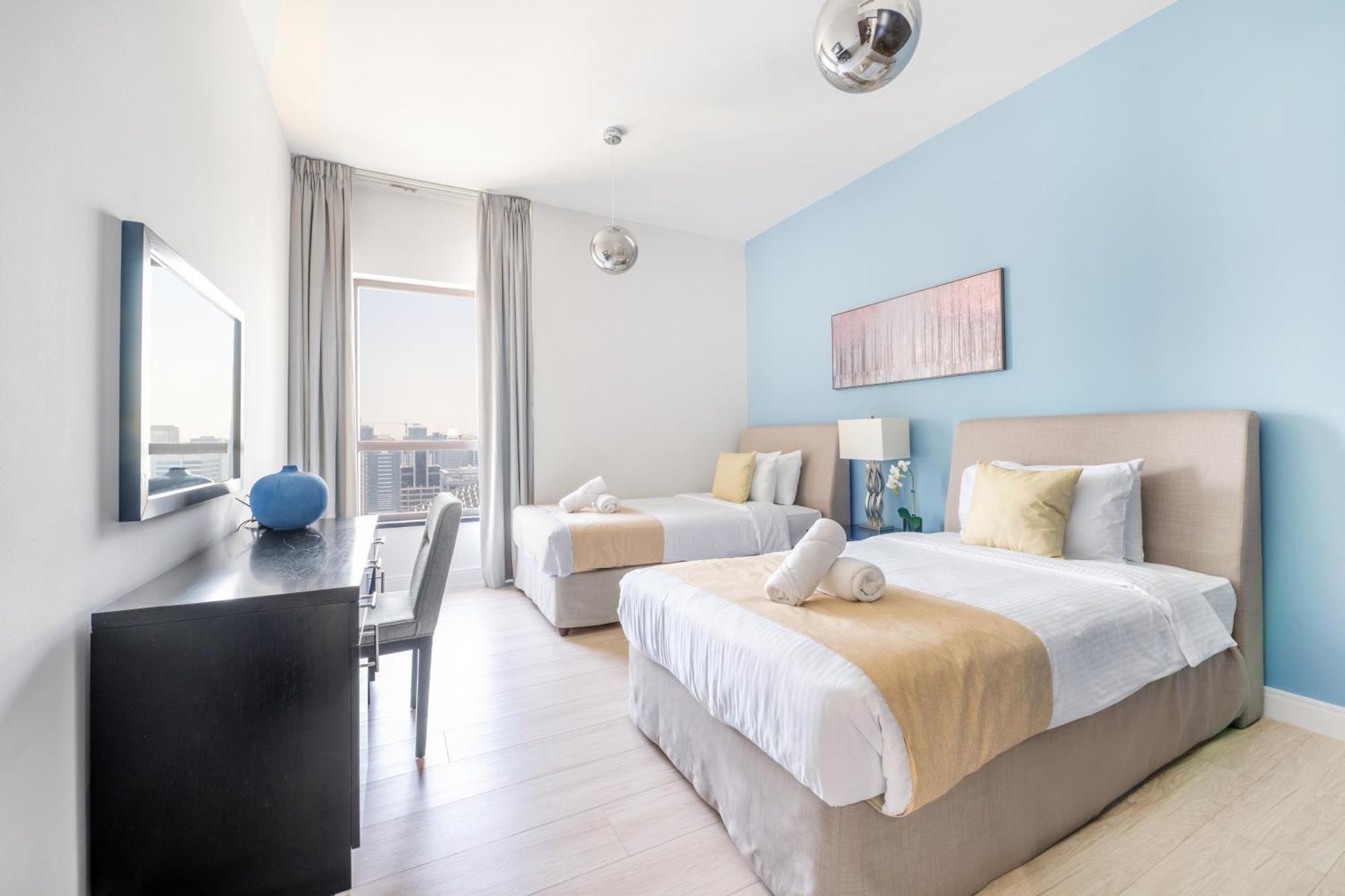 Apartment Luxury Jbr Shams - Marina View - Free 5 Star Access! Dubai