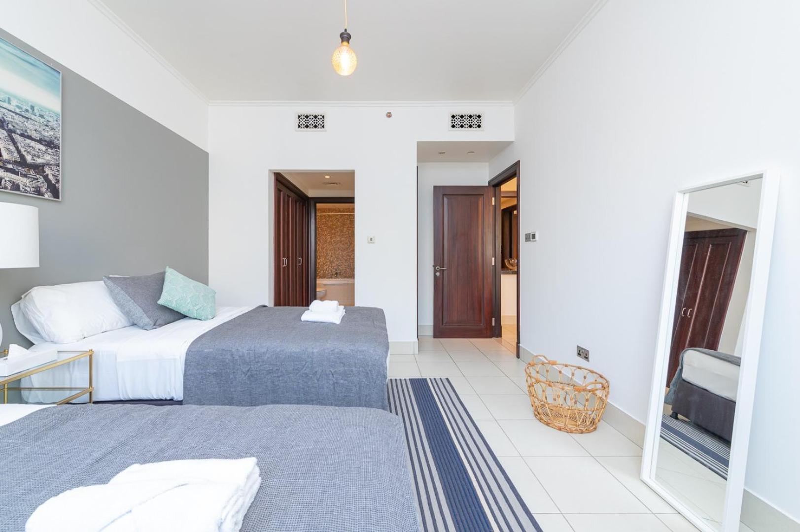 Luxury 2bedroom In Old Town With Burj View *