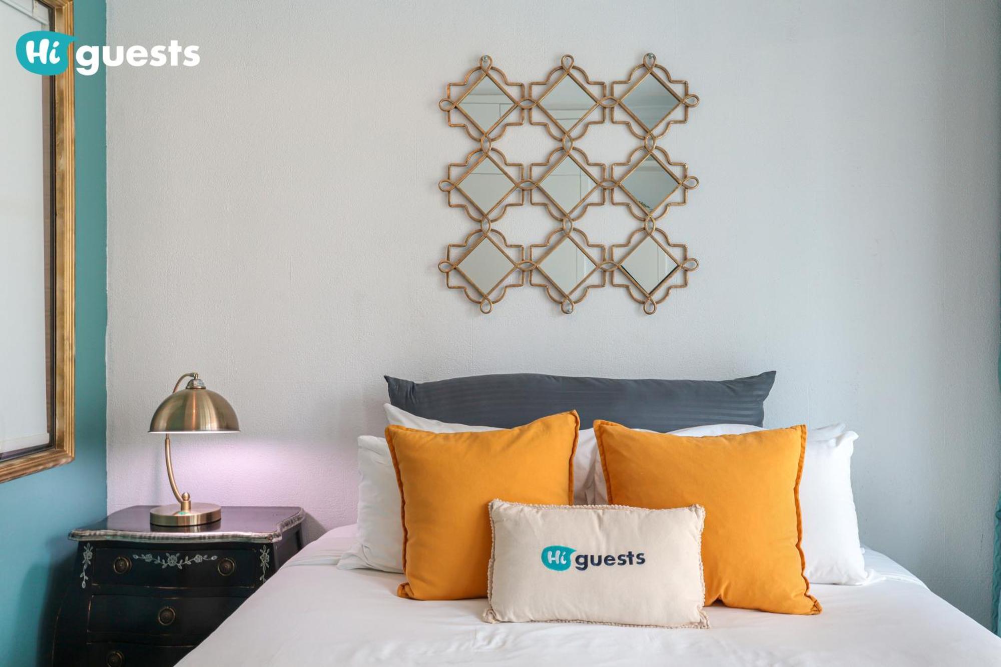 Higuests - Royal 2br With Balcony Near Burj Khalifa Apartment Dubai