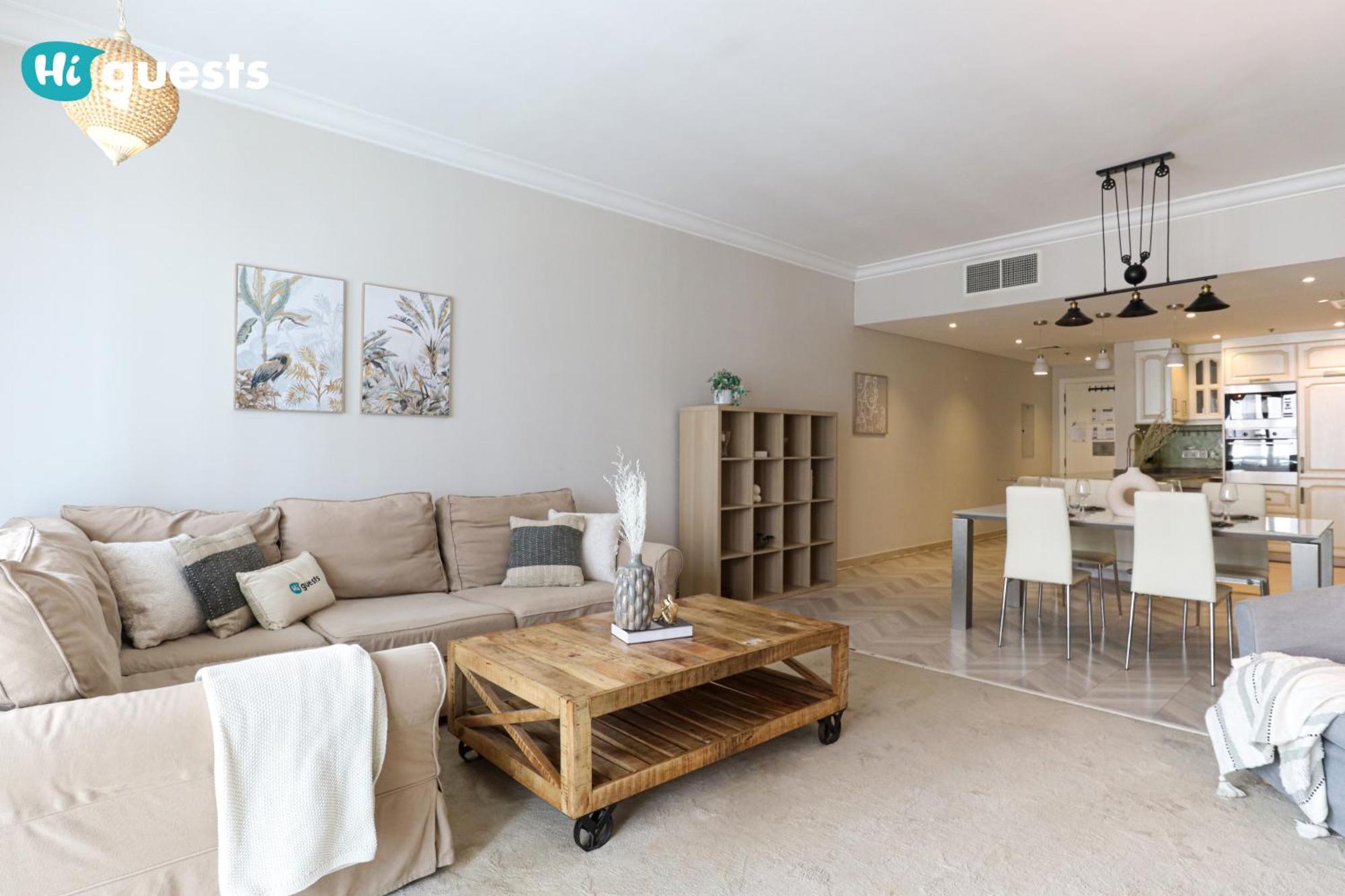 Apartment Higuests - Royal 2br With Balcony Near Burj Khalifa