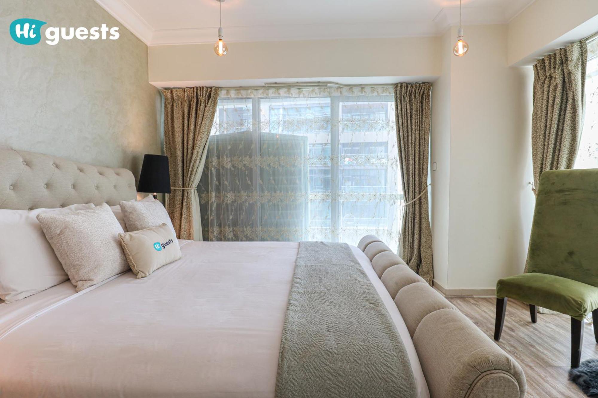 Higuests - Royal 2br With Balcony Near Burj Khalifa Apartment