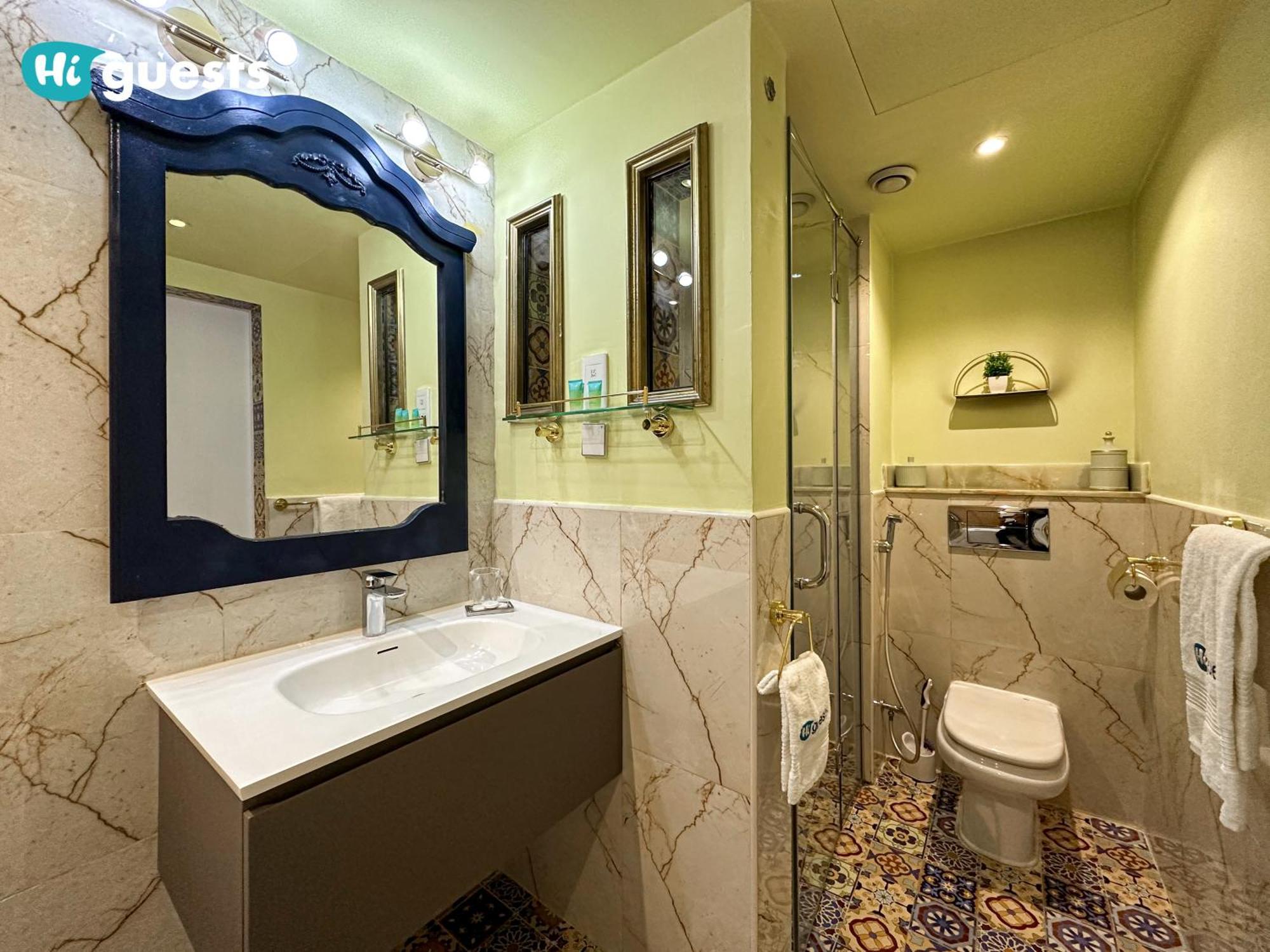 Higuests - Royal 2br With Balcony Near Burj Khalifa