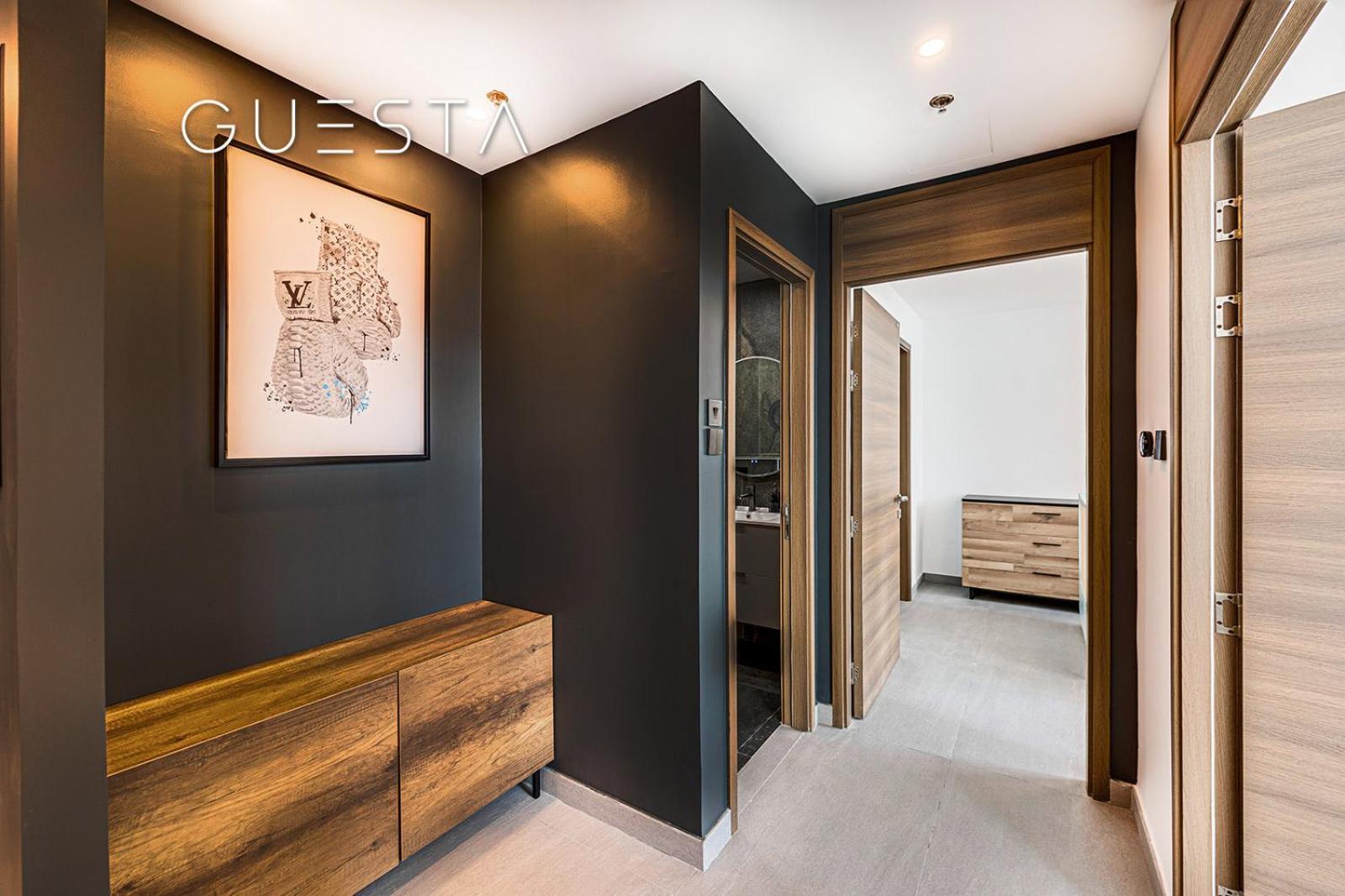 The Torch, Marina Apartment