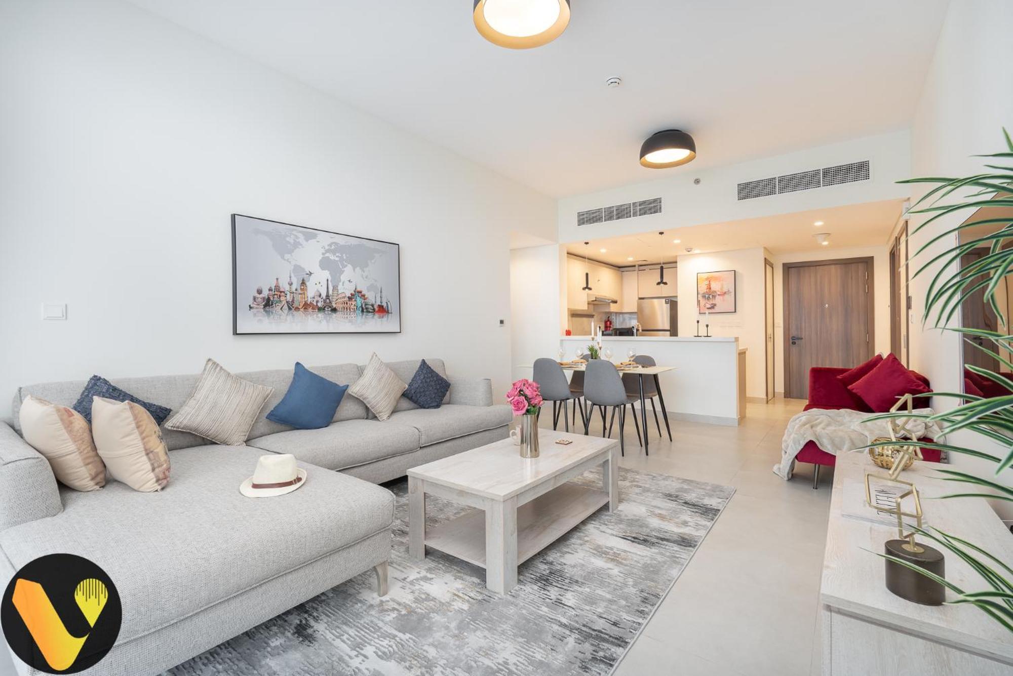 Vogue Al Wasl 1 West 13th Floor With Large Balcony For View Of Sheikh Zaid Road And One Za'abeel Tower And Burj Khalifa, Walkable To Metro With Easy Access To Sheikh Zayed Road & World Trade Centre *