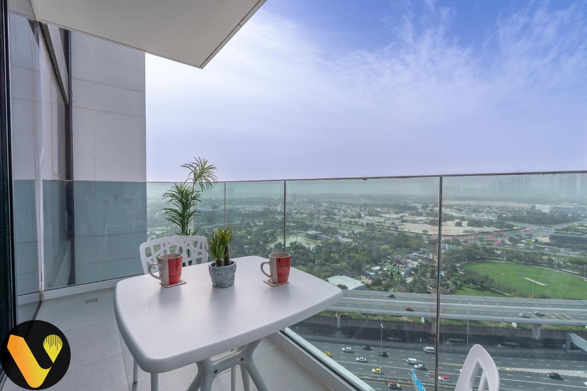 Apartment Vogue Al Wasl 1 West 13th Floor With Large Balcony For View Of Sheikh Zaid Road And One Za'abeel Tower And Burj Khalifa, Walkable To Metro With Easy Access To Sheikh Zayed Road & World Trade Centre Dubai