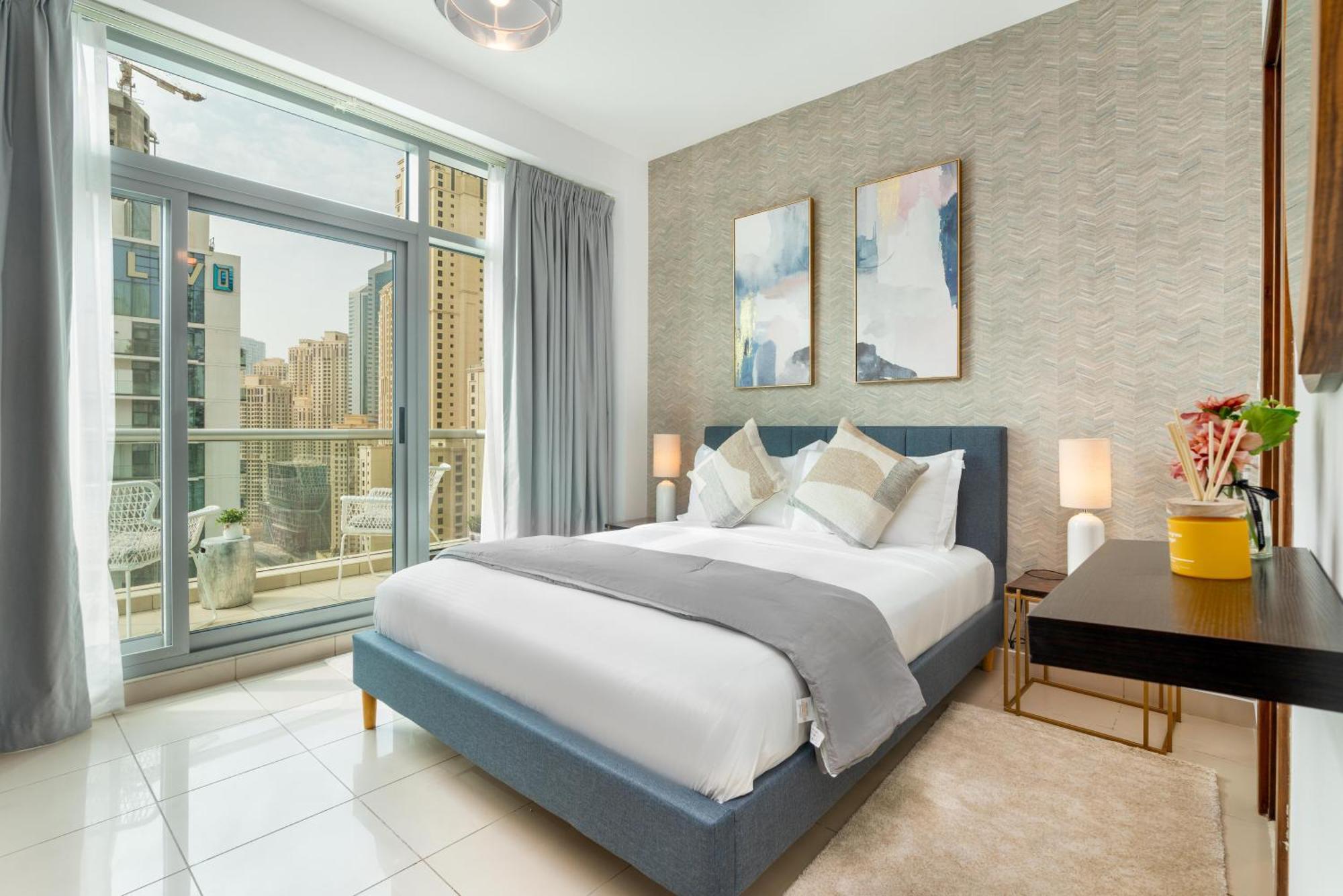 Ultimate / Full Marina Views / High Floor / Perfect Vacation / Infinity Pool / 6 People Apartment