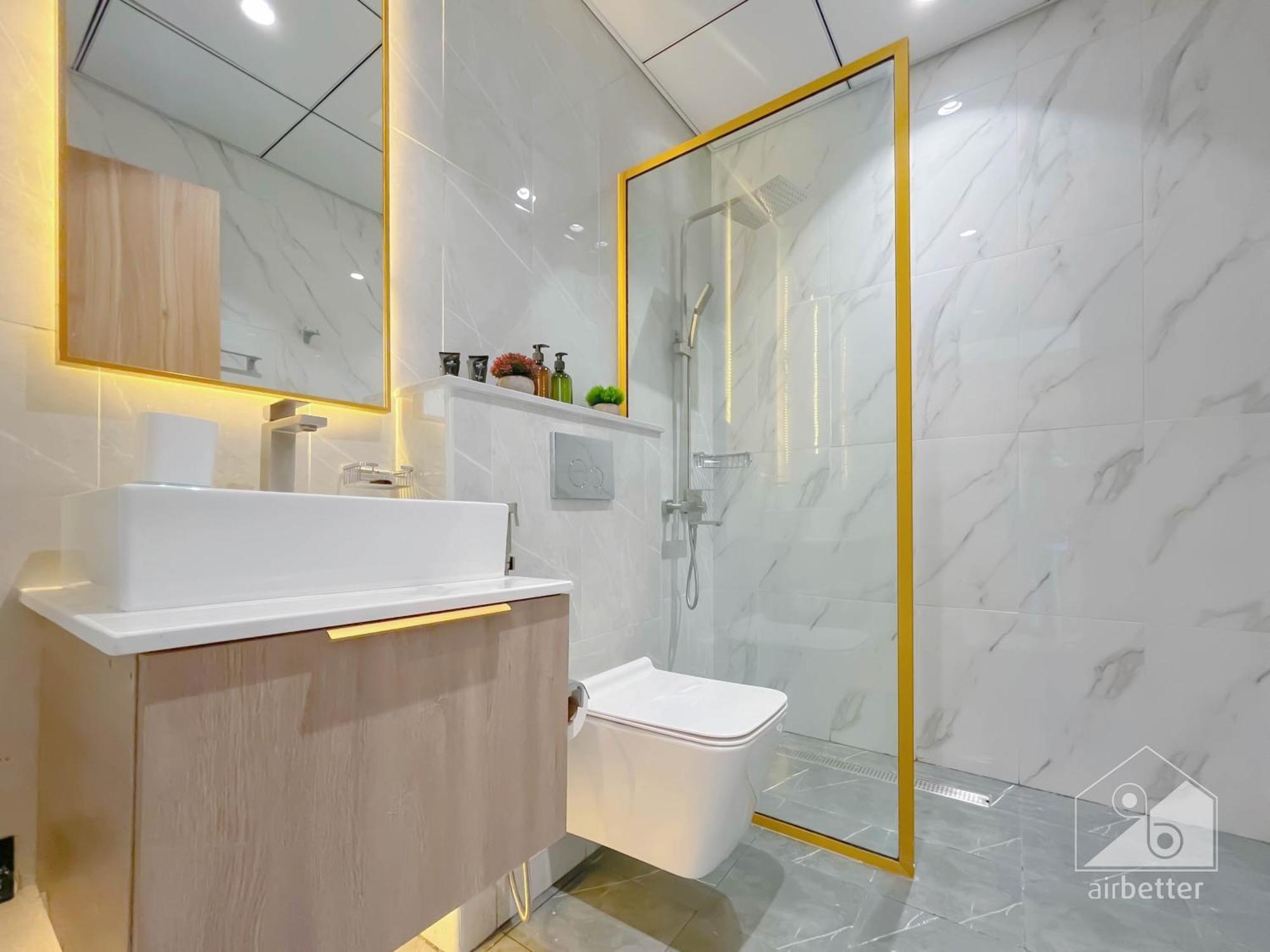 Apartment Luxury 1b With Balcony In Blue Wave Tower *