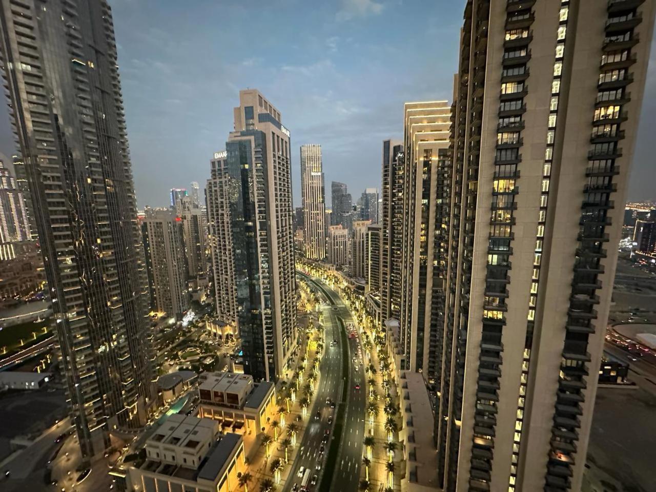 Luxury Burj Crown Burj Khalifa View