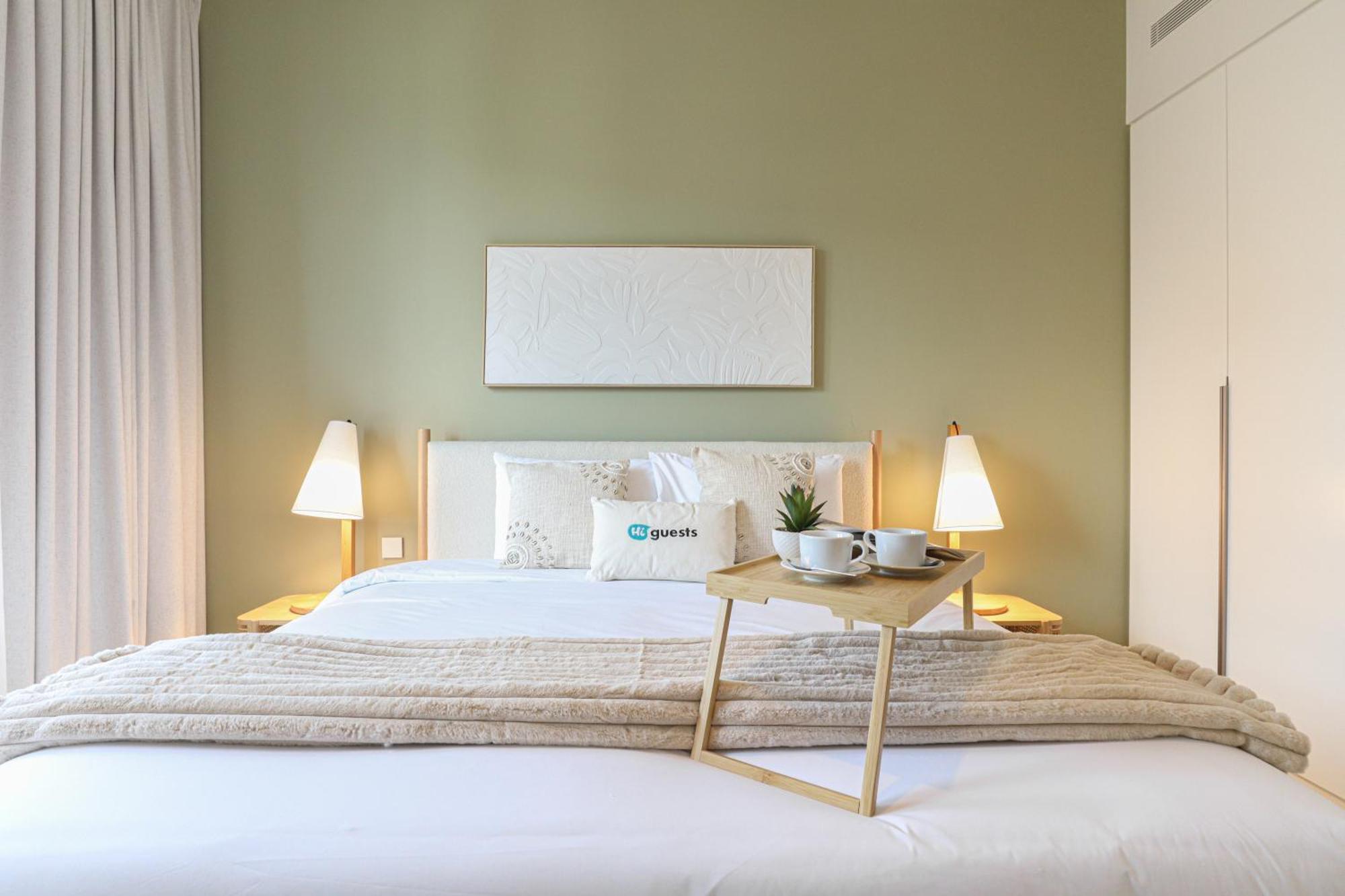 Apartment Higuests - Coastal Chic Luxurious Retreat At Port De La