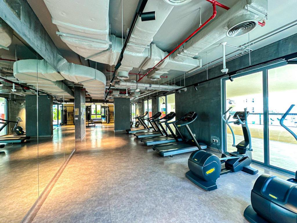Apartment Higuests - Coastal Chic Luxurious Retreat At Port De La Dubai