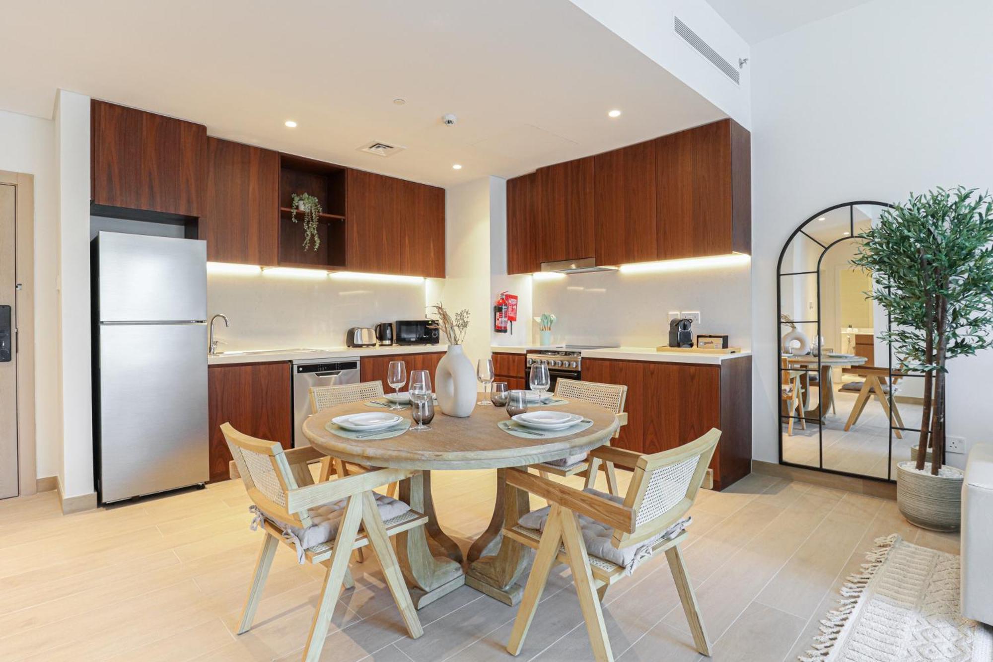 Higuests - Coastal Chic Luxurious Retreat At Port De La Apartment Dubai