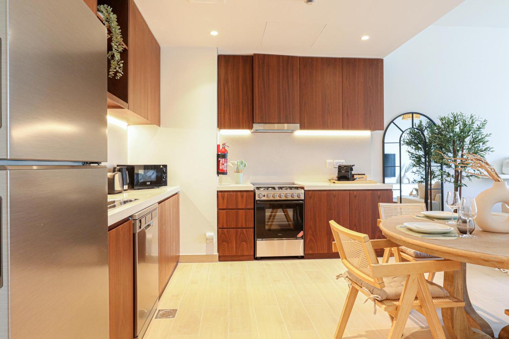 Higuests - Coastal Chic Luxurious Retreat At Port De La Apartment Dubai