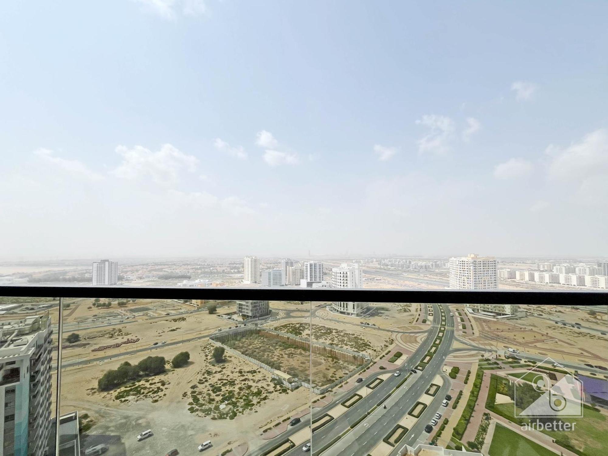 Apartment Luxury 1b With Balcony In Blue Wave Tower *