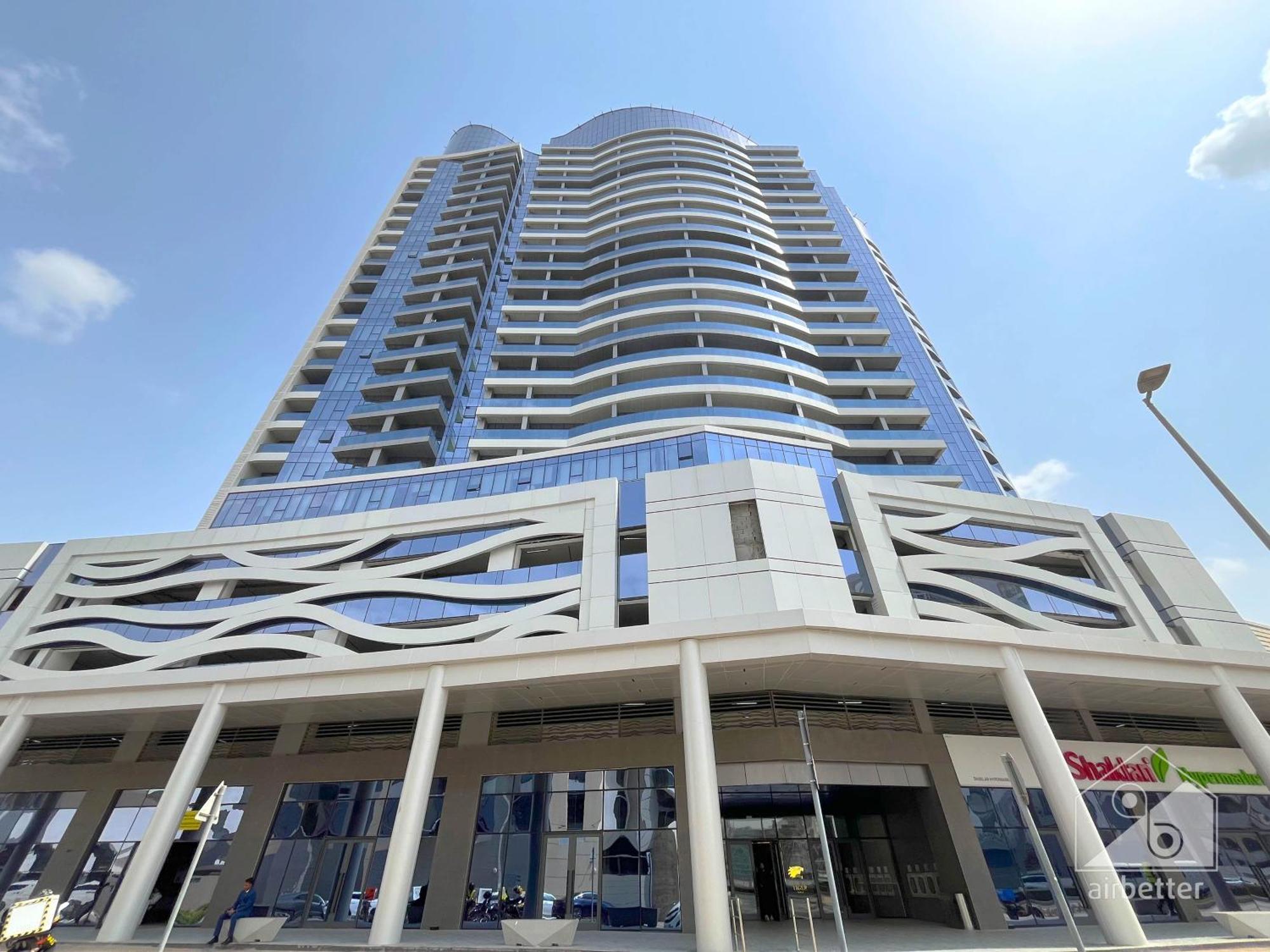 Luxury 1b With Balcony In Blue Wave Tower Apartment Dubai