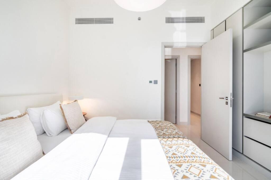 Apartment First Class 3br With Marina And Palm View