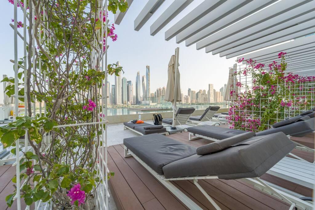 First Class 3br With Marina And Palm View Apartment Dubai