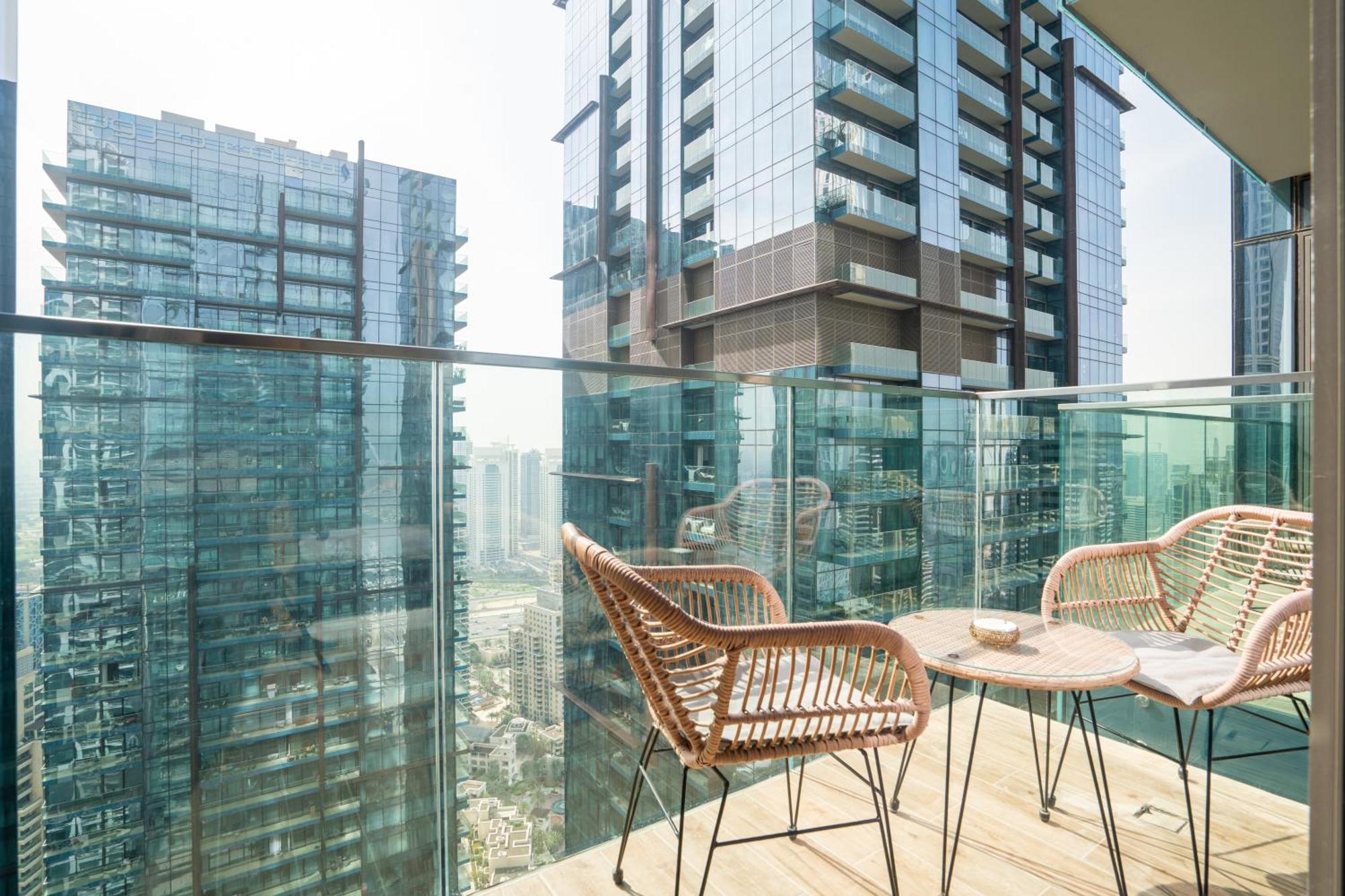 Apartment Livin' Holidays - Luxury In Marina *