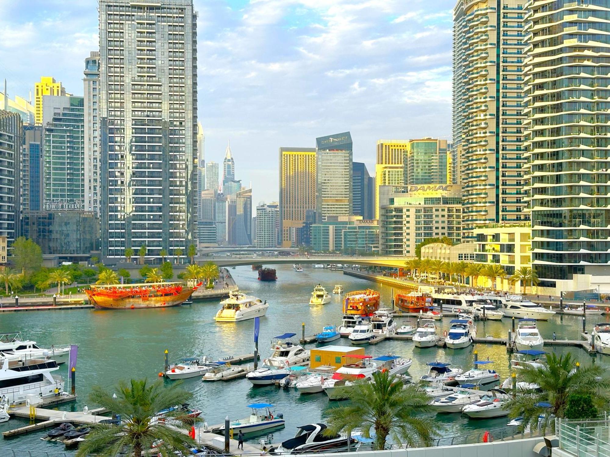 Lxury Brand New W/ Balcony And Marina View * Dubai