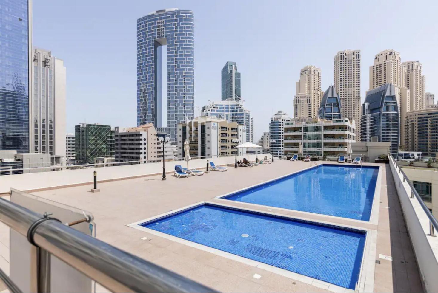 Lxury Brand New W/ Balcony And Marina View Apartment Dubai