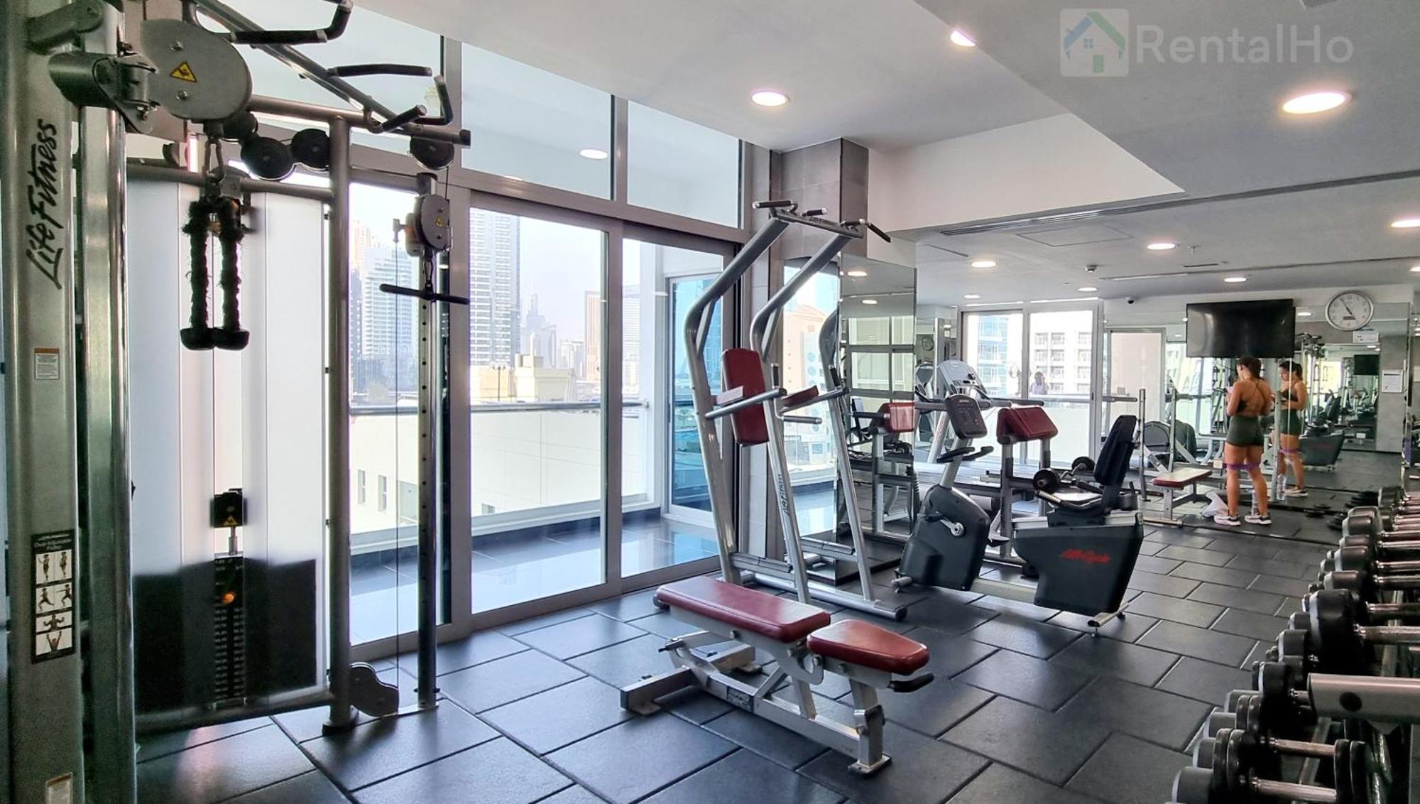 Lxury Brand New W/ Balcony And Marina View * Dubai