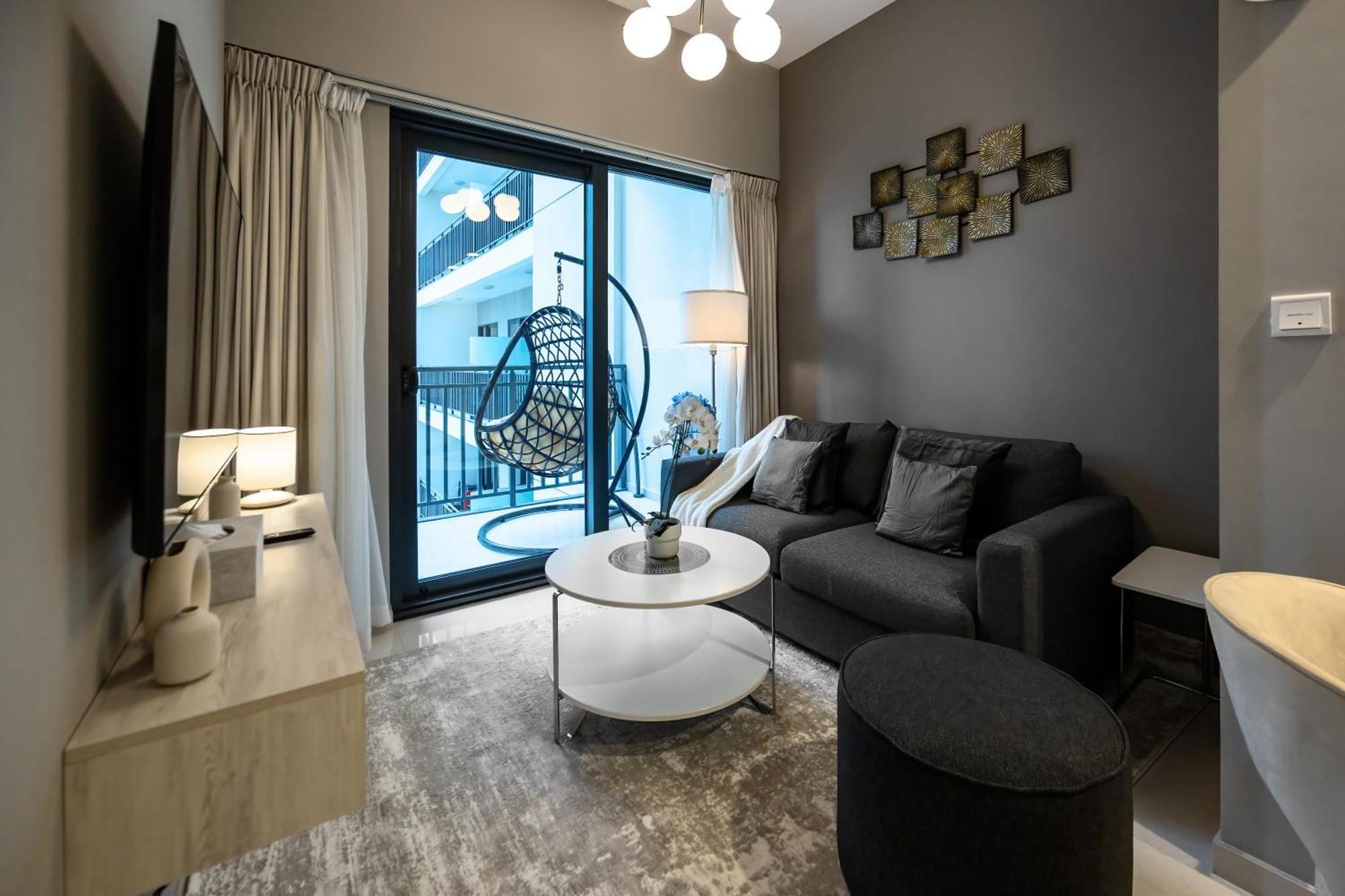 Brand New Cozy 1 Bedroom In Business Bay Apartment