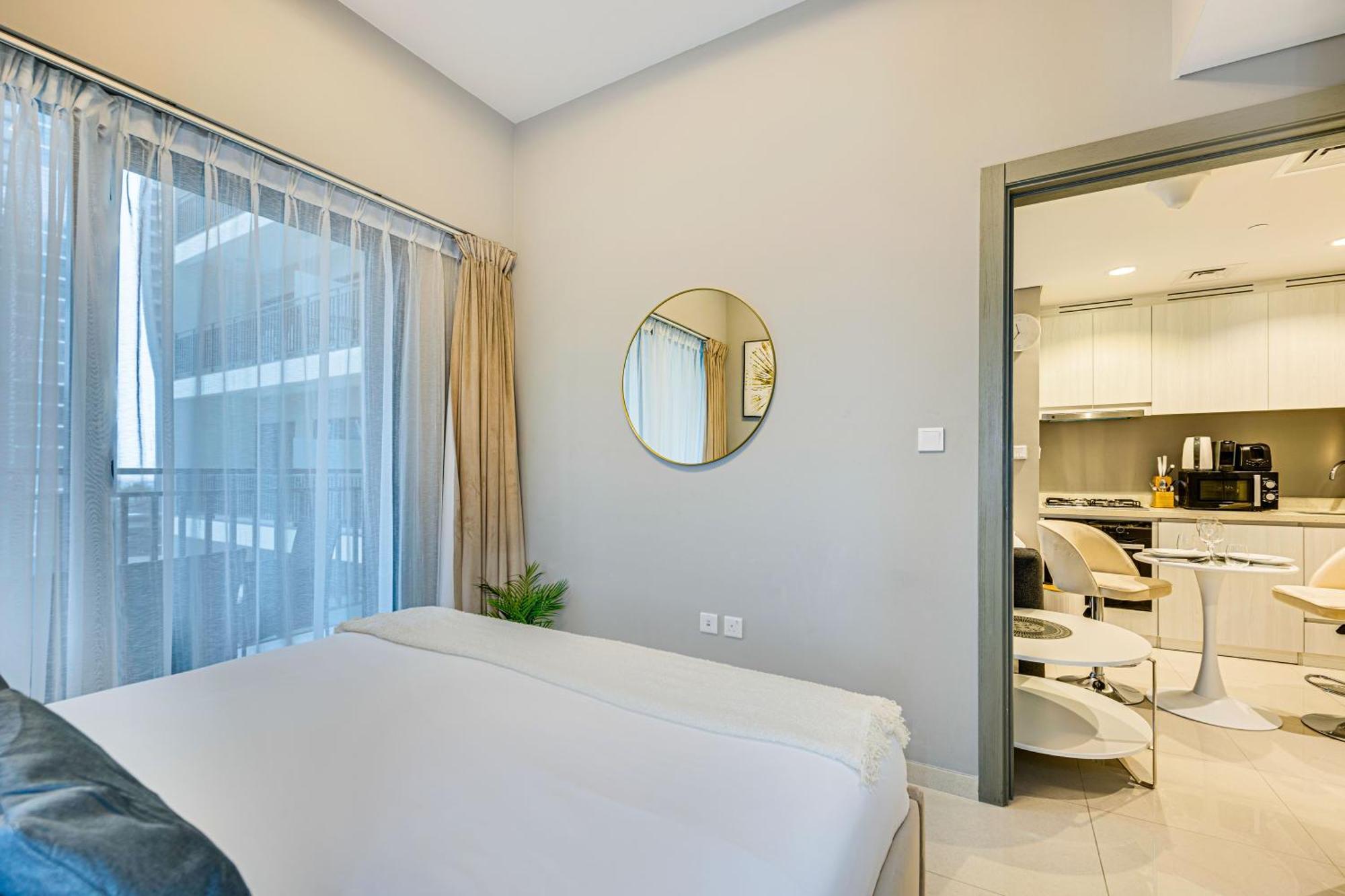 Brand New Cozy 1 Bedroom In Business Bay *
