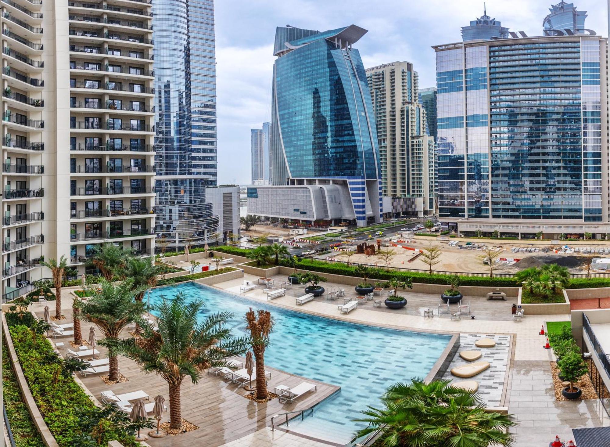 Brand New Cozy 1 Bedroom In Business Bay Apartment