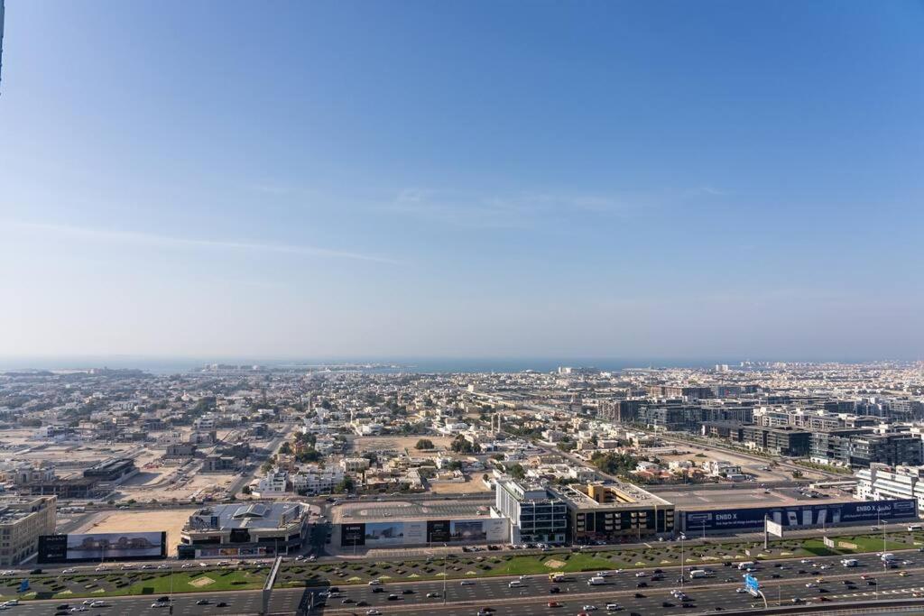 Chic One Bedroom With Full Sea View Apartment