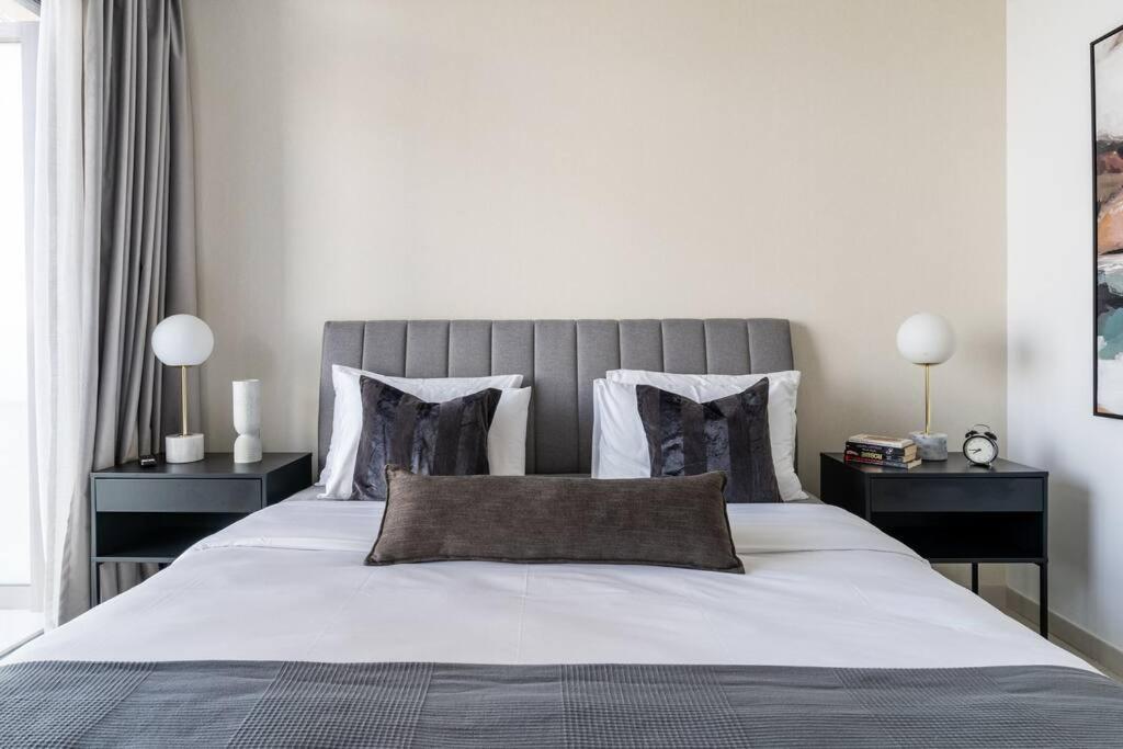 Chic One Bedroom With Full Sea View