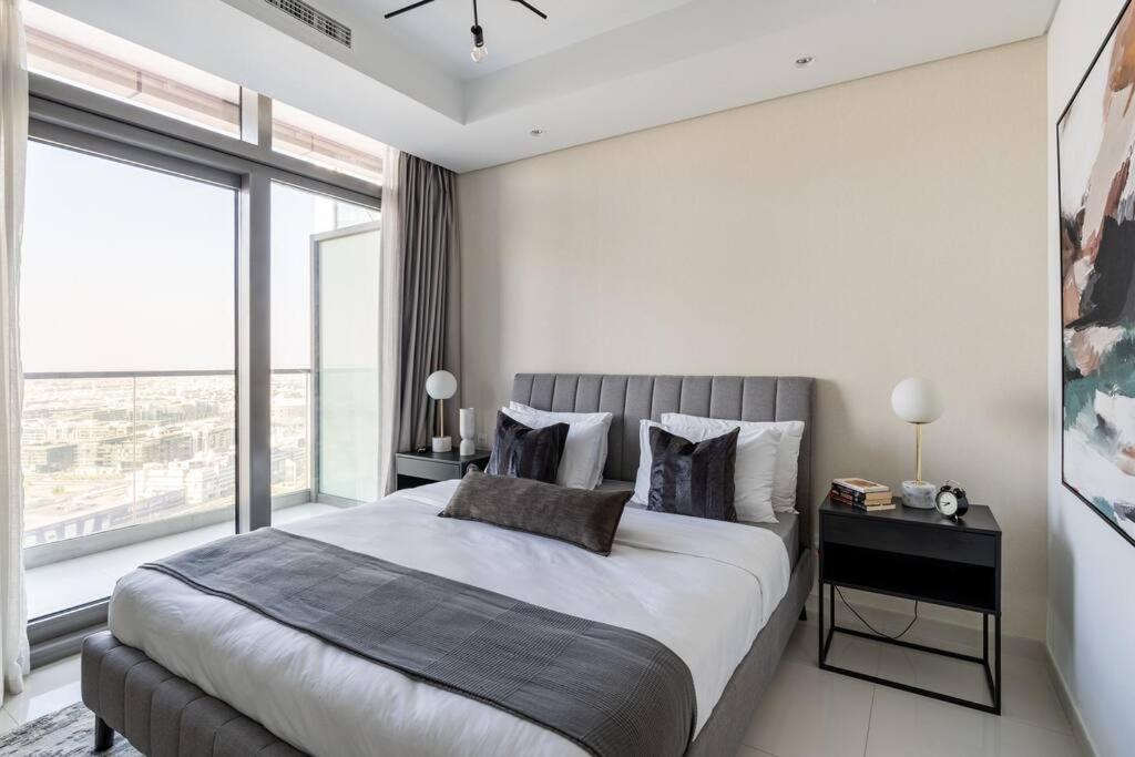 Apartment Chic One Bedroom With Full Sea View Dubai