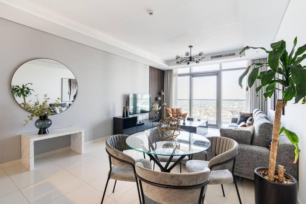 Apartment Chic One Bedroom With Full Sea View *