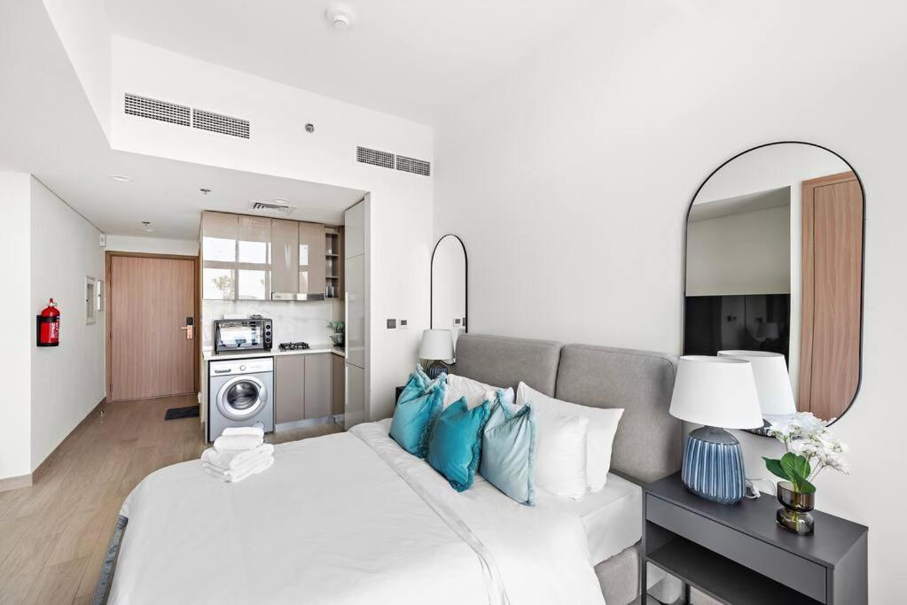 Relaxing Studio With Pool View Apartment *