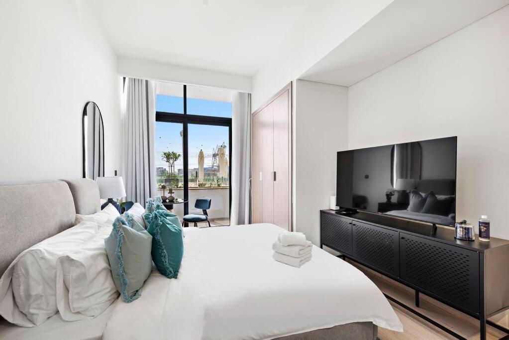Apartment Relaxing Studio With Pool View Dubai