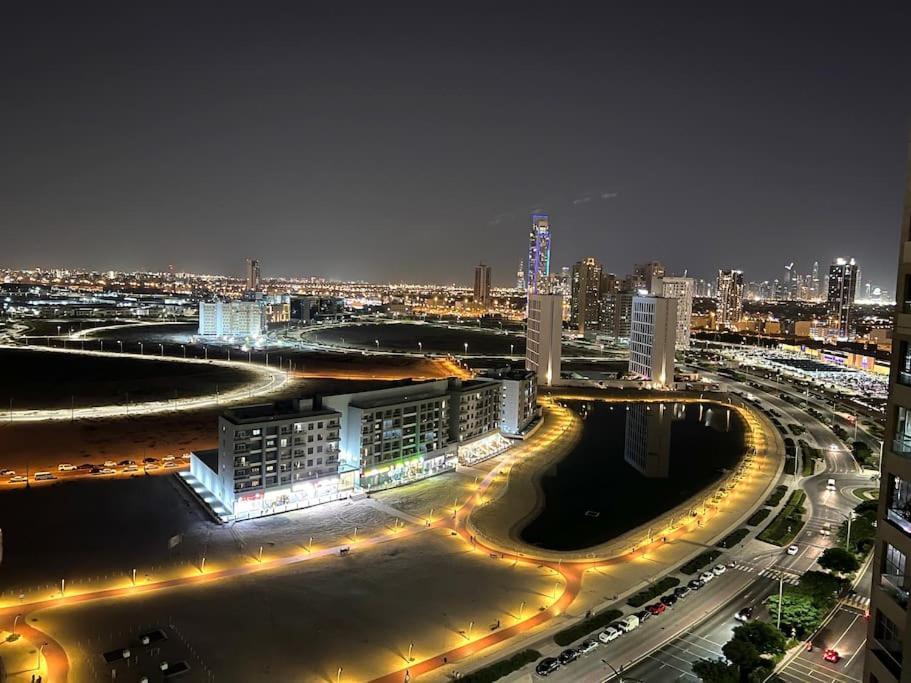 Apartment Full View High Floor Dubai