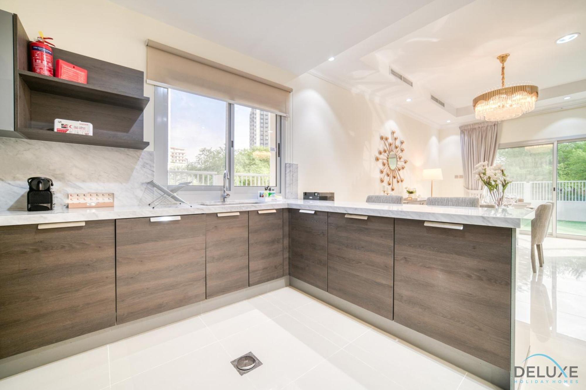 Charming 3br Townhouse With Assistant's At District 12 Jvc By Deluxe Dubai