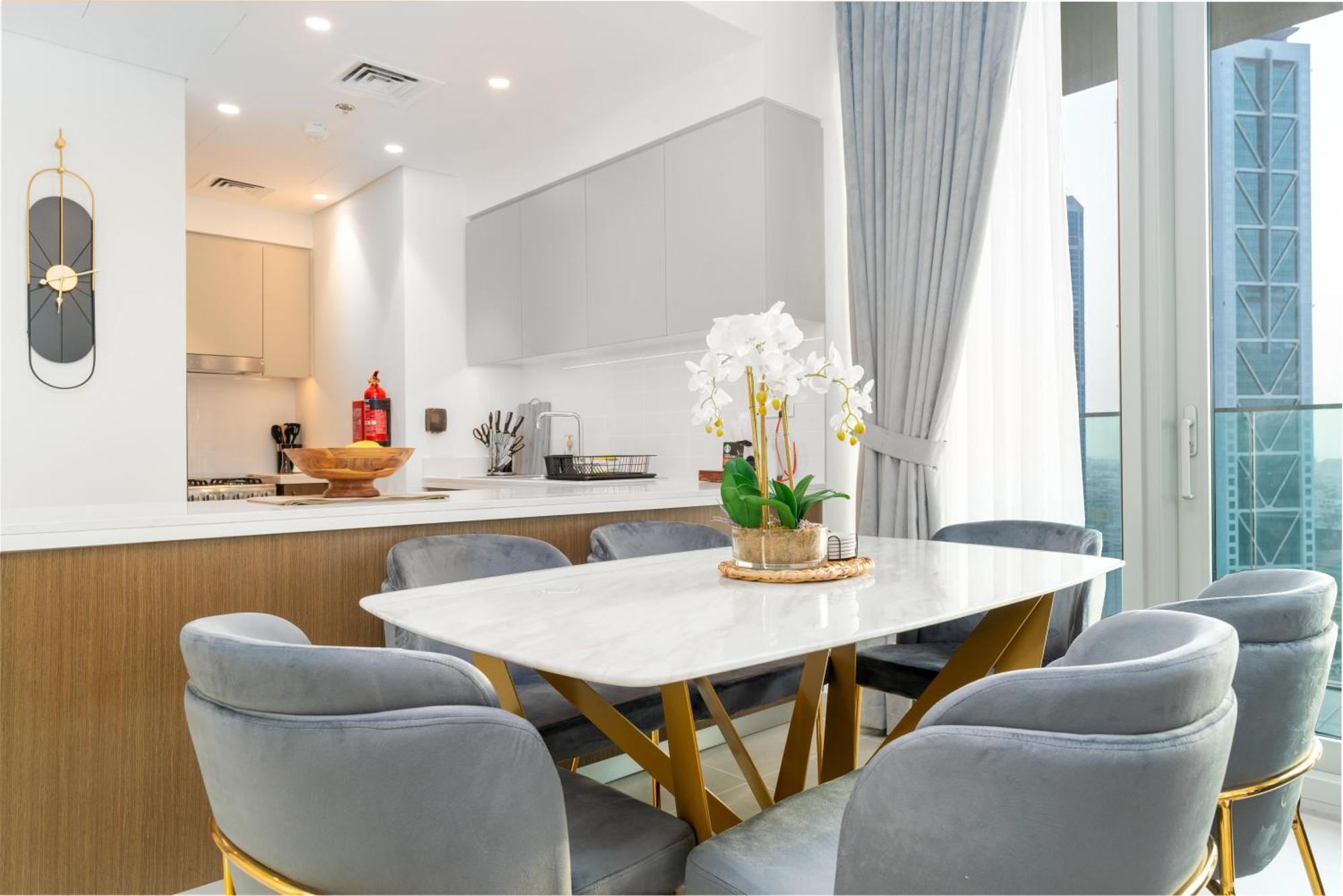 Apartment Mystic - Tower 2 *