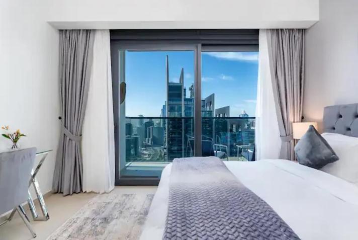 Apartment Mystic - Act One Tower *