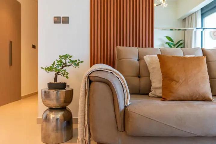 Apartment Mystic - Act One Tower Dubai