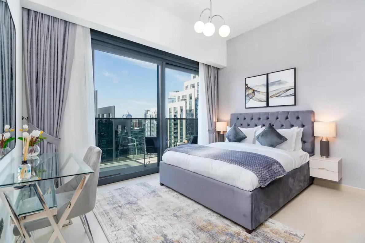 Apartment Mystic - Act One Tower Dubai