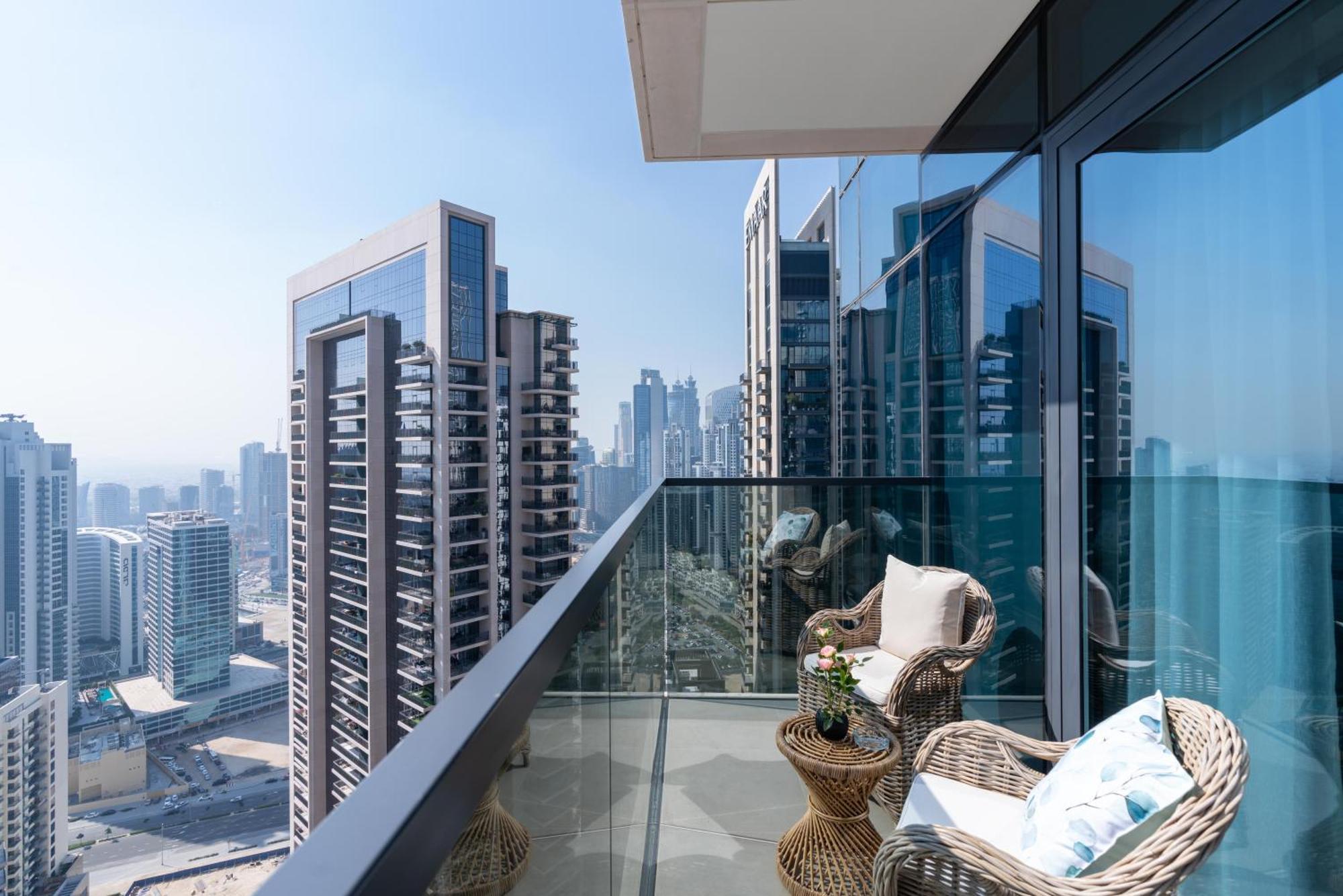 Apartment Mystic - Act One Tower *